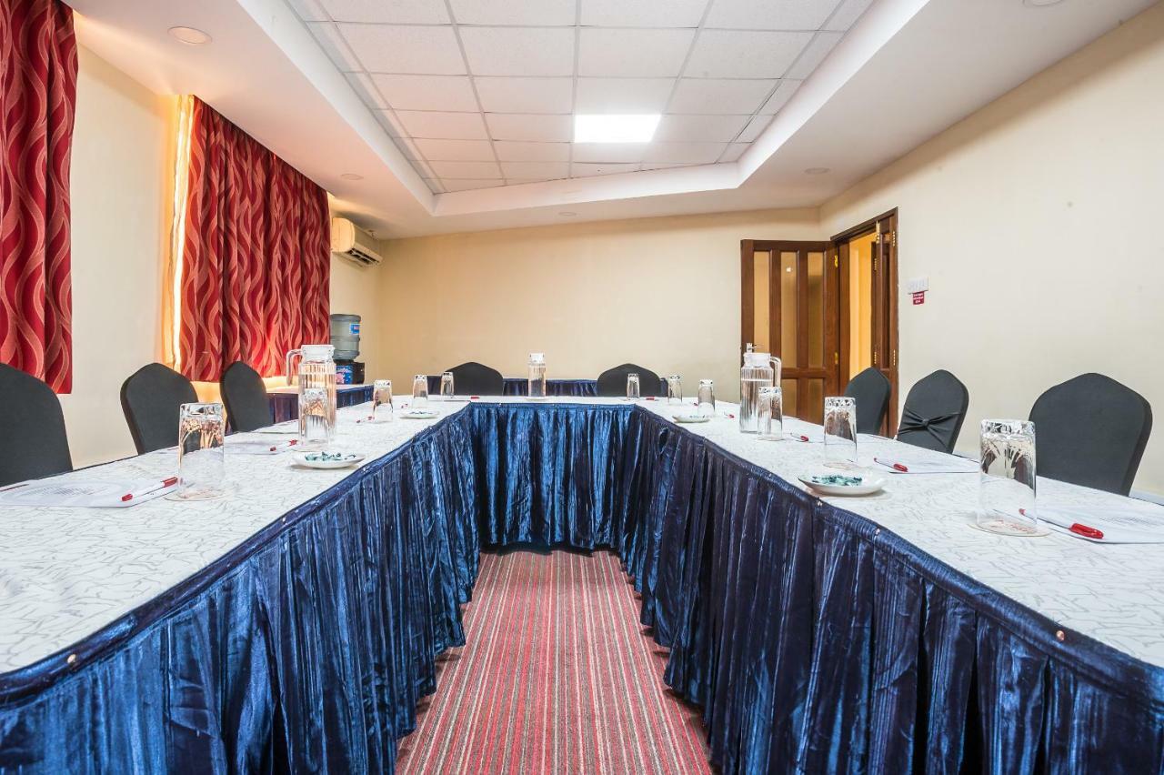 Prideinn Hotel Mombasa City Exteriör bild